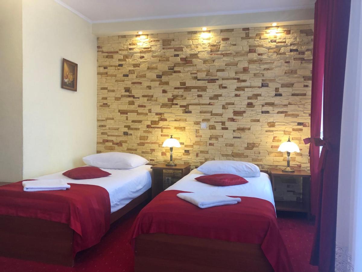 Hotel Sekwana Çestohova Dış mekan fotoğraf