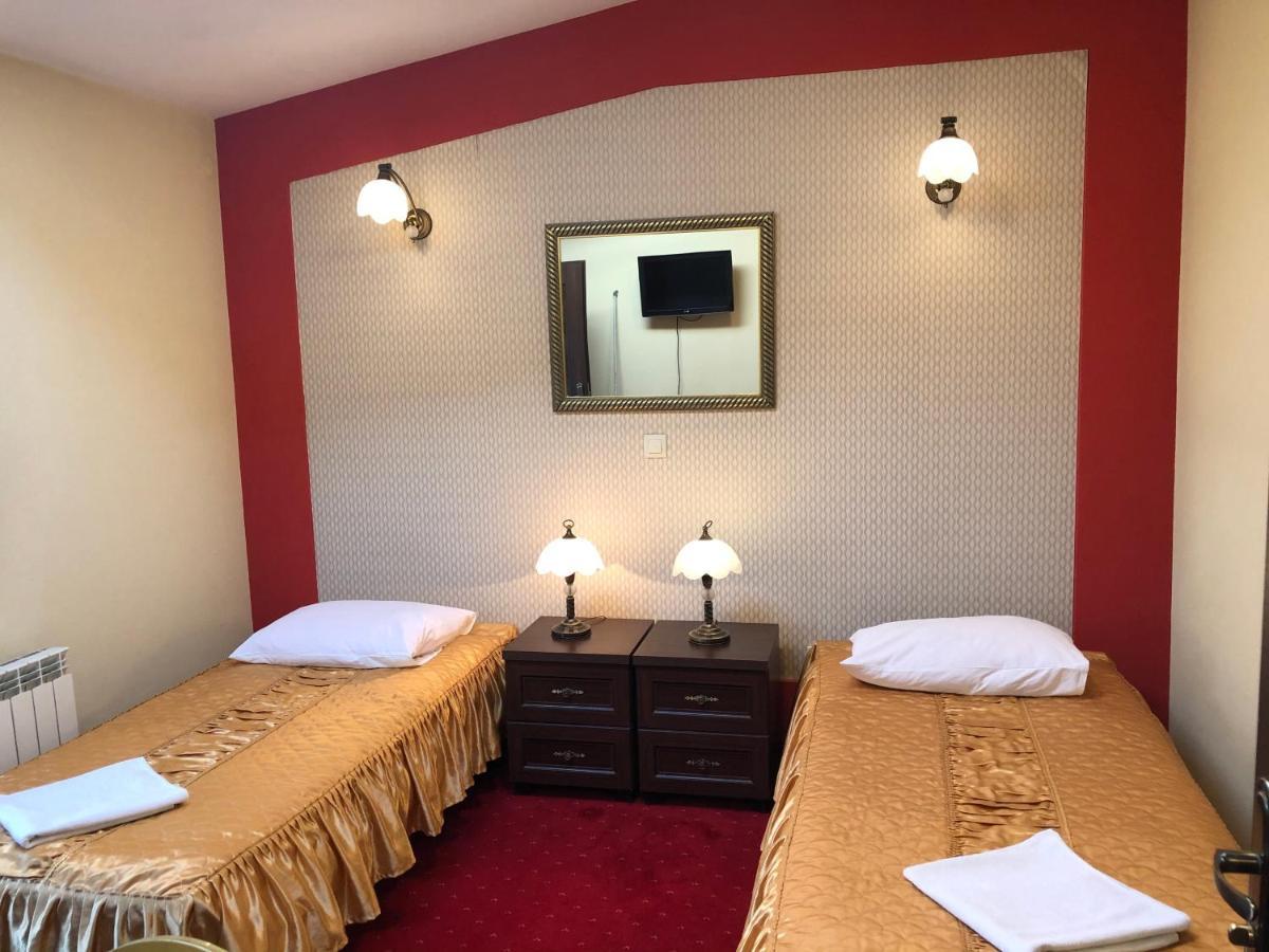 Hotel Sekwana Çestohova Dış mekan fotoğraf