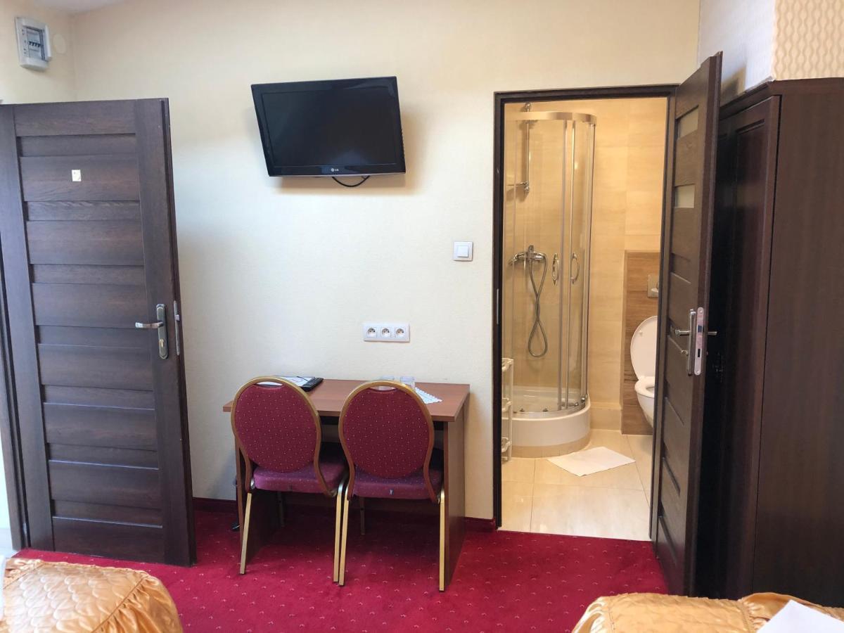 Hotel Sekwana Çestohova Dış mekan fotoğraf