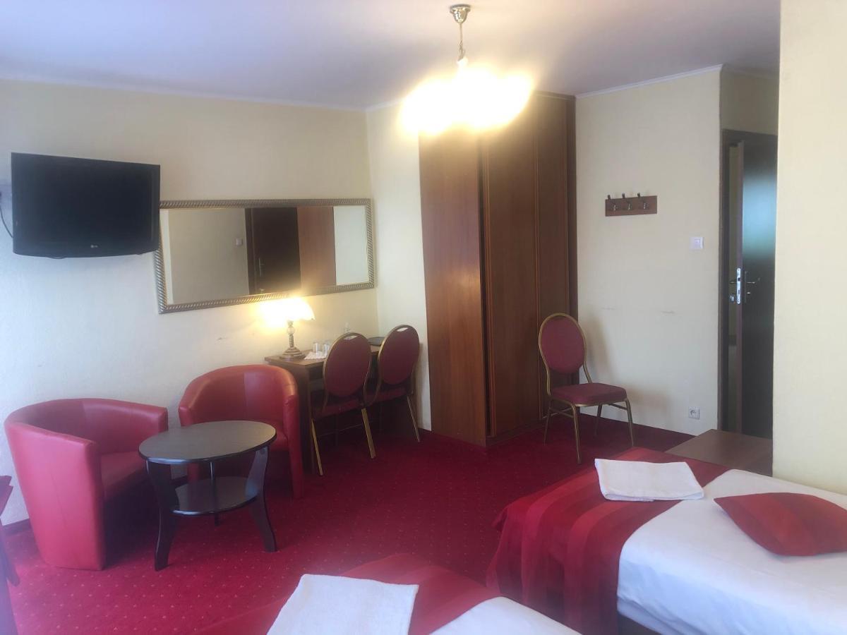Hotel Sekwana Çestohova Dış mekan fotoğraf